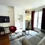 Paris Center Trocadero Apart